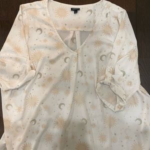 Torrid size 2 Harper stars & Moon shirt